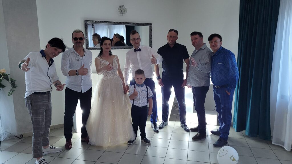 281365290_1477646389349418_2084729809695473682_n