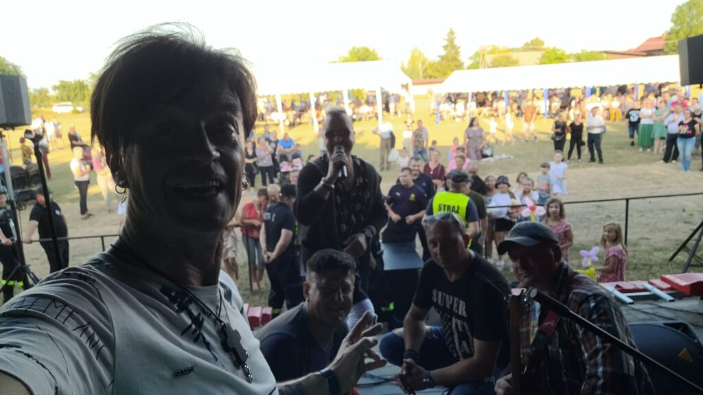 290983216_3264546353871178_8388700738742733604_n