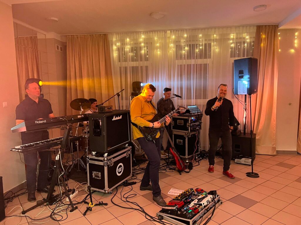 325173279_844467856742873_1357183733708990218_n