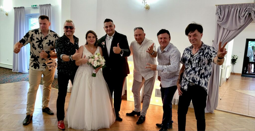 370538889_6645235798859503_1846442255266835856_n