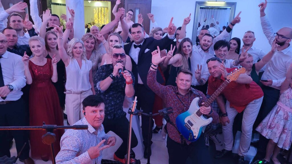 387605060_6937999689585415_348372754717942472_n